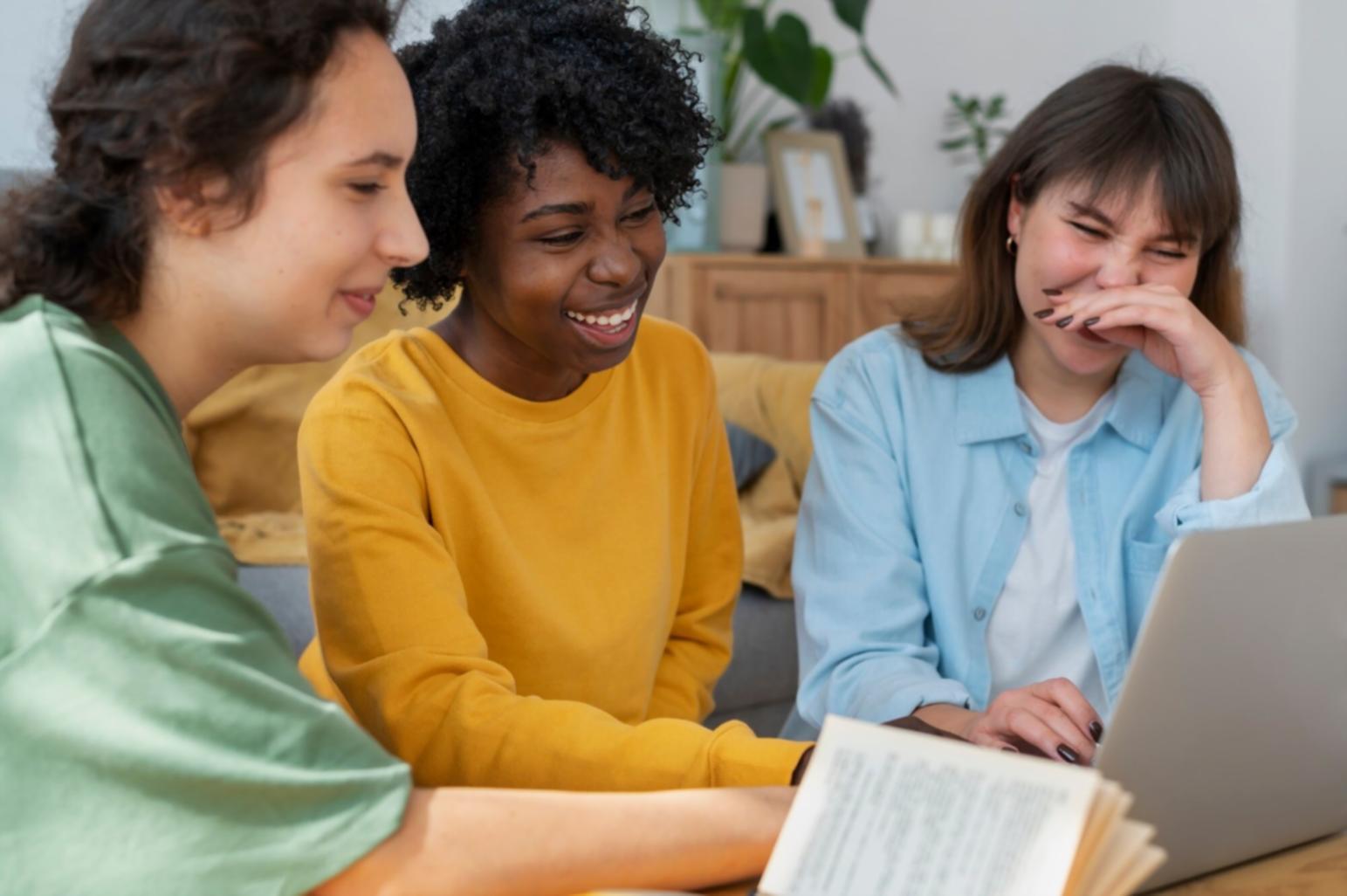 Présentation de résultats trimestriels devant l'équipe élargie de dexalivornia